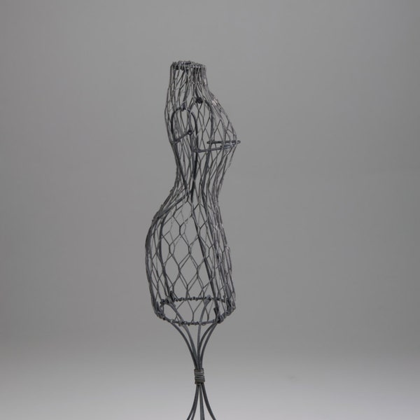 12" Wire Dress Form