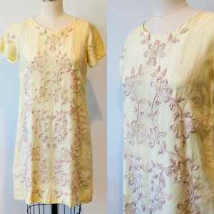 60s Silk Embroidered Shift Dress M image 1