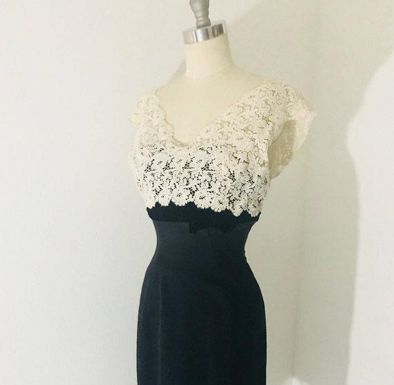 50's Silk & Lace Cocktail Dress | S/M - image 6