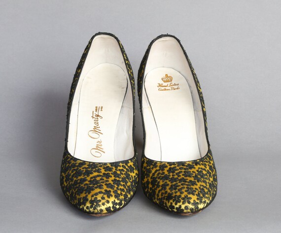 50's Mr. Marty Custom Satin Embroidered Pumps | 7 - image 3