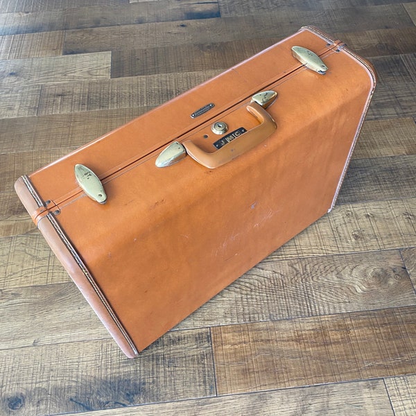 Vintage Leather Shwayder Bros. Samsonite Style 4632 Suitcase Caramel