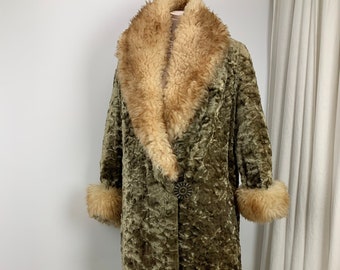 Rare Find - 1920's Faux Fur Coat with Natural Fur Trim - Cocoon Fur Wrapped - Great Gatsby! Size Small plus some