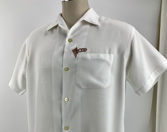 1950's Rayon Shirt - PARK MANOR Label - Summer Weight Fabric - White with an Embroidery Crest Detail - Men's Size Large