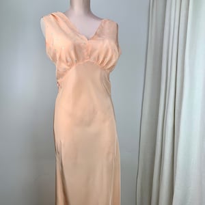 1940's Bias-Cut Negligee in Peach Small Embroidered Blue Star Details RAYON Fabric Size MEDIUM 30 Inch Waist image 1