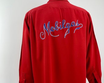 1940's Gabardine Shirt - MOBILGAS - Vivid Red Gabardine - Flap Patch pockets - Loop Collar - Top Stitch Details - Men's Size X LARGE