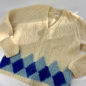 1950's-60's MOHAIR V Neck Sweater BRENT Label Two Tone Blue Argyle Diamonds Made in ITALY Men's Size Large image 2