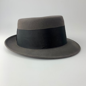 1950&#39;S FEDORA - DOBBS Fifth Avenue - Gray Fur Felt - 1-7/8 Inch Brim - Men&#39;s Size 7-1/8