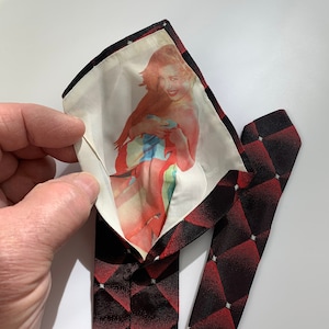 ネクタイ 50's Palm Beach Peek-a-boo Pin-up girl 1950'S- Early 60'S Peak-a-boo Tie - Hidden Pin-up Girl - Sexy