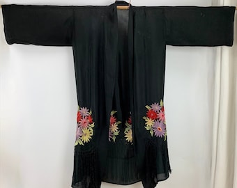 Authentic 1920's Embroidered Floral Duster - Kimono Style Wrap - Black Rayon - 8 Inch Fringe Detail  - Women's Size Medium