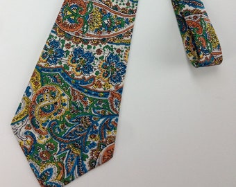 1950'S PAISLEY TIE - Vivid Colored Pattern - All SILK - Never Worn - Vintage DeadStock