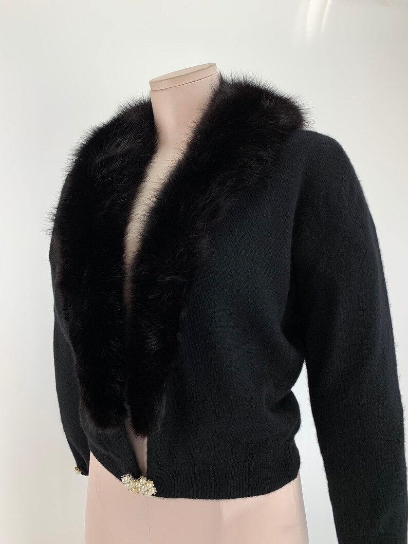1950's Cashmere Sweater with Mink Collar 100% Pure Cashmere PRINGLE Made in Scotland Women's 36 Tailored Small to Medium image 5