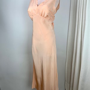 1940's Bias-Cut Negligee in Peach Small Embroidered Blue Star Details RAYON Fabric Size MEDIUM 30 Inch Waist image 4