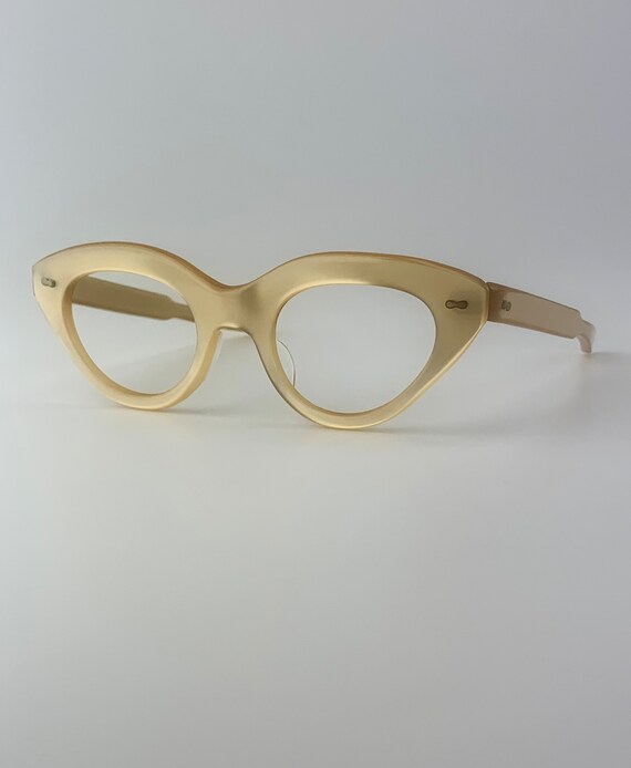 Vintage 1950'S Cat Eye Glasses - Light Gold Color… - image 4
