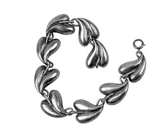1950'S-60'S Heart Bracelet - Sterling Silver - Taxco - 9 Linking Hearts - Spring Ring Clasp - 8-1/2 Inches Long