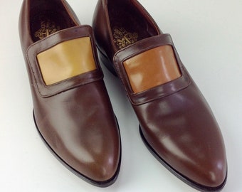 1960&#39;s 2 - Two-Tone Shoes - Leather Slip-Ons - STETSON LABEL - Vintage Dead Stock - Men&#39;s Size 7
