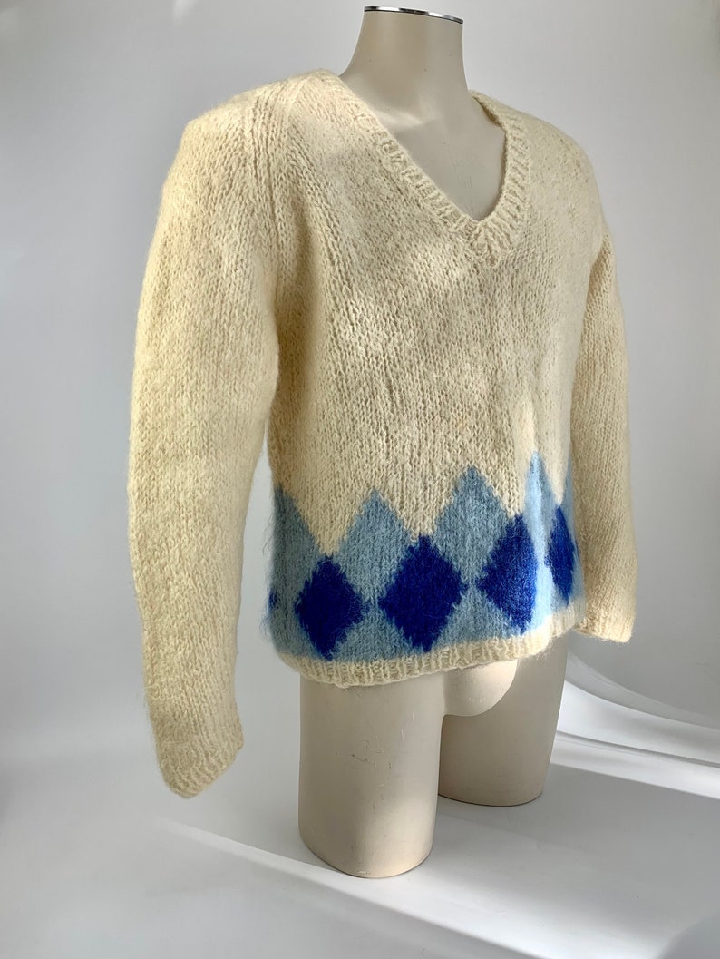 1950's-60's MOHAIR V Neck Sweater BRENT Label Two Tone Blue Argyle Diamonds Made in ITALY Men's Size Large image 1