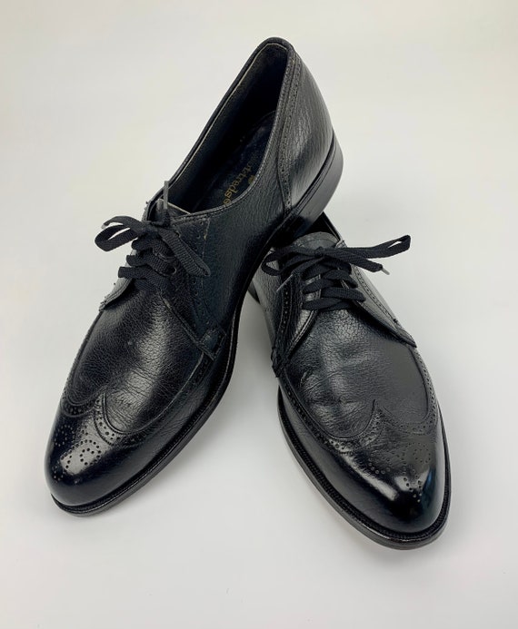 1960's Pointed Toe WINGTIPS - French Shriner Make… - image 4