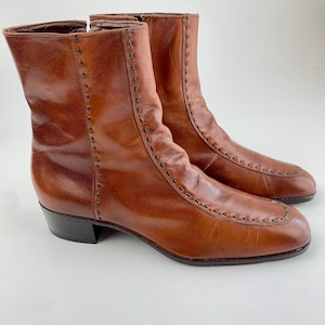 1960&#39;s-70&#39;s Side Zip Boots - Florsheim Designer Collection - Quality Brown Leather with Top Stitch Detailing - Men&#39;s Size 9-1/2 B