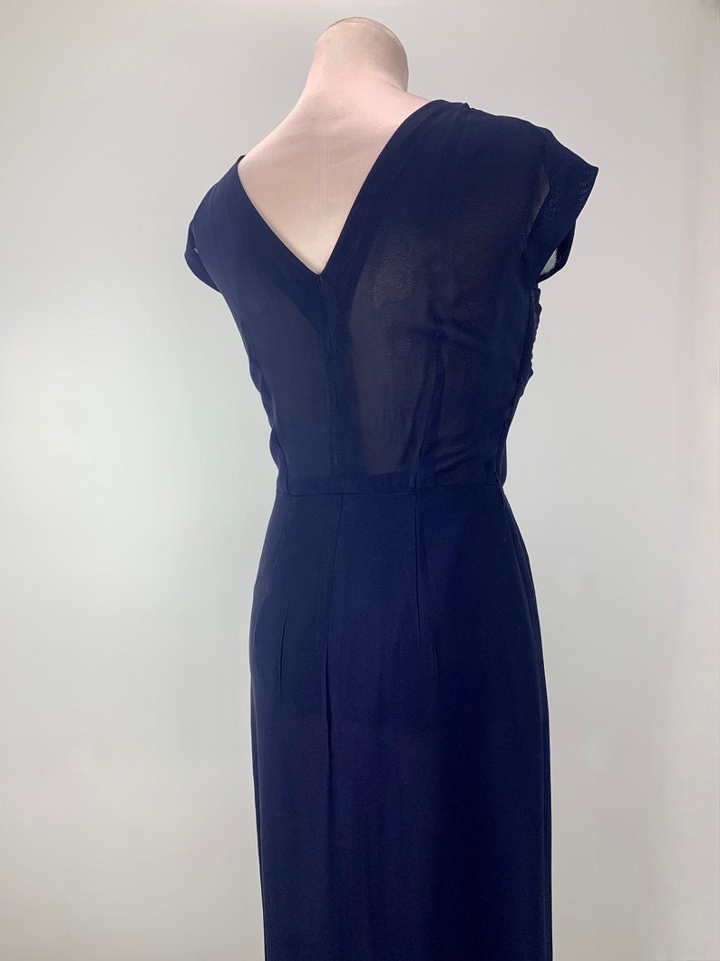 1950's Wiggle Dress Empire Waist Navy Rayon Fabric Interesting Deep V Neckline Size Medium image 7