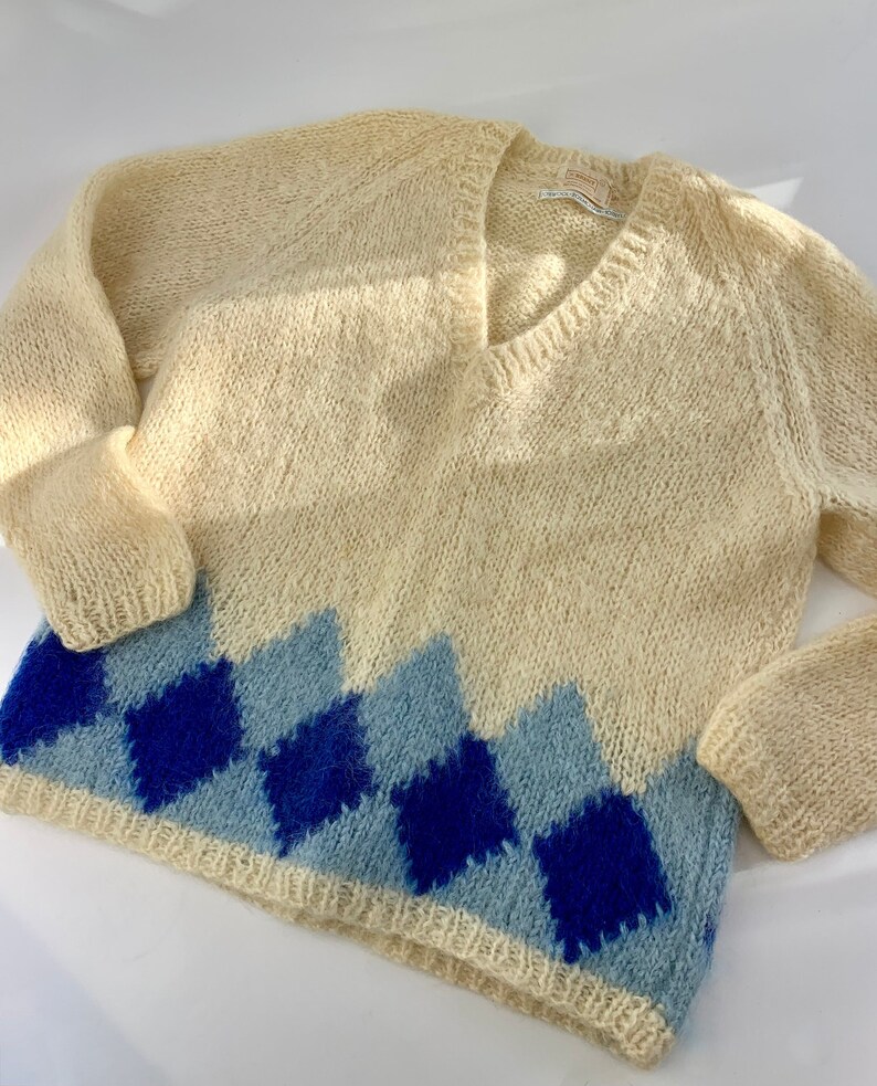 1950's-60's MOHAIR V Neck Sweater BRENT Label Two Tone Blue Argyle Diamonds Made in ITALY Men's Size Large image 2