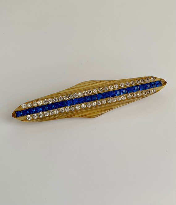 Vintage 1930'S ART DECO Bar Pin Carved Lucite Cle… Gem