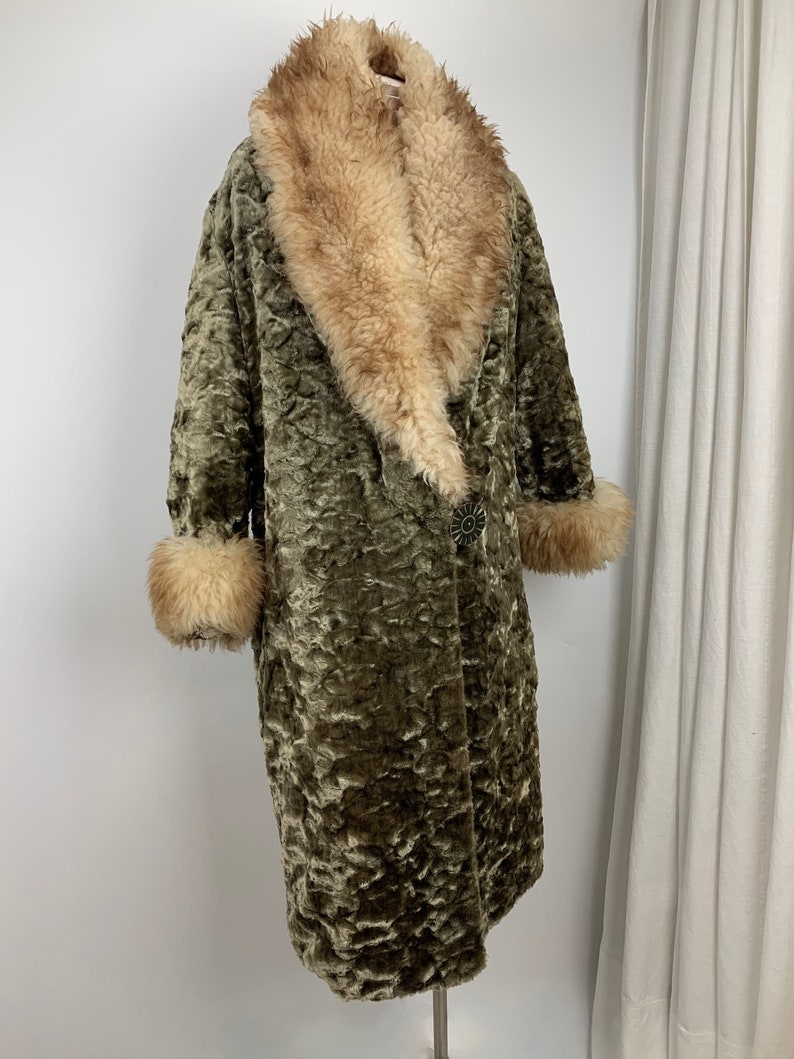 Rare Find 1920's Faux Fur Coat with Natural Fur Trim Cocoon Fur Wrapped Great Gatsby Size Small plus some image 2