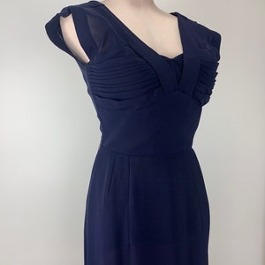 1950's Wiggle Dress Empire Waist Navy Rayon Fabric Interesting Deep V Neckline Size Medium image 5