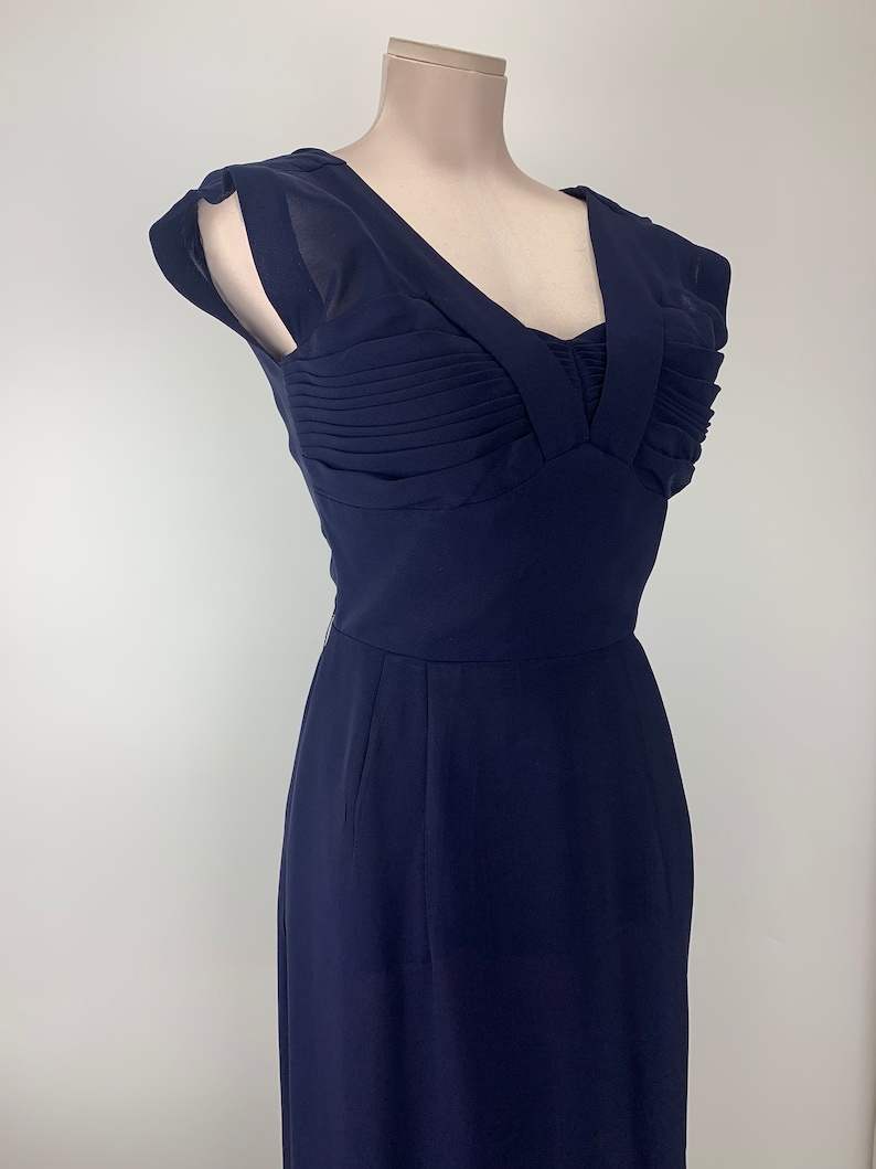 1950's Wiggle Dress Empire Waist Navy Rayon Fabric Interesting Deep V Neckline Size Medium image 5