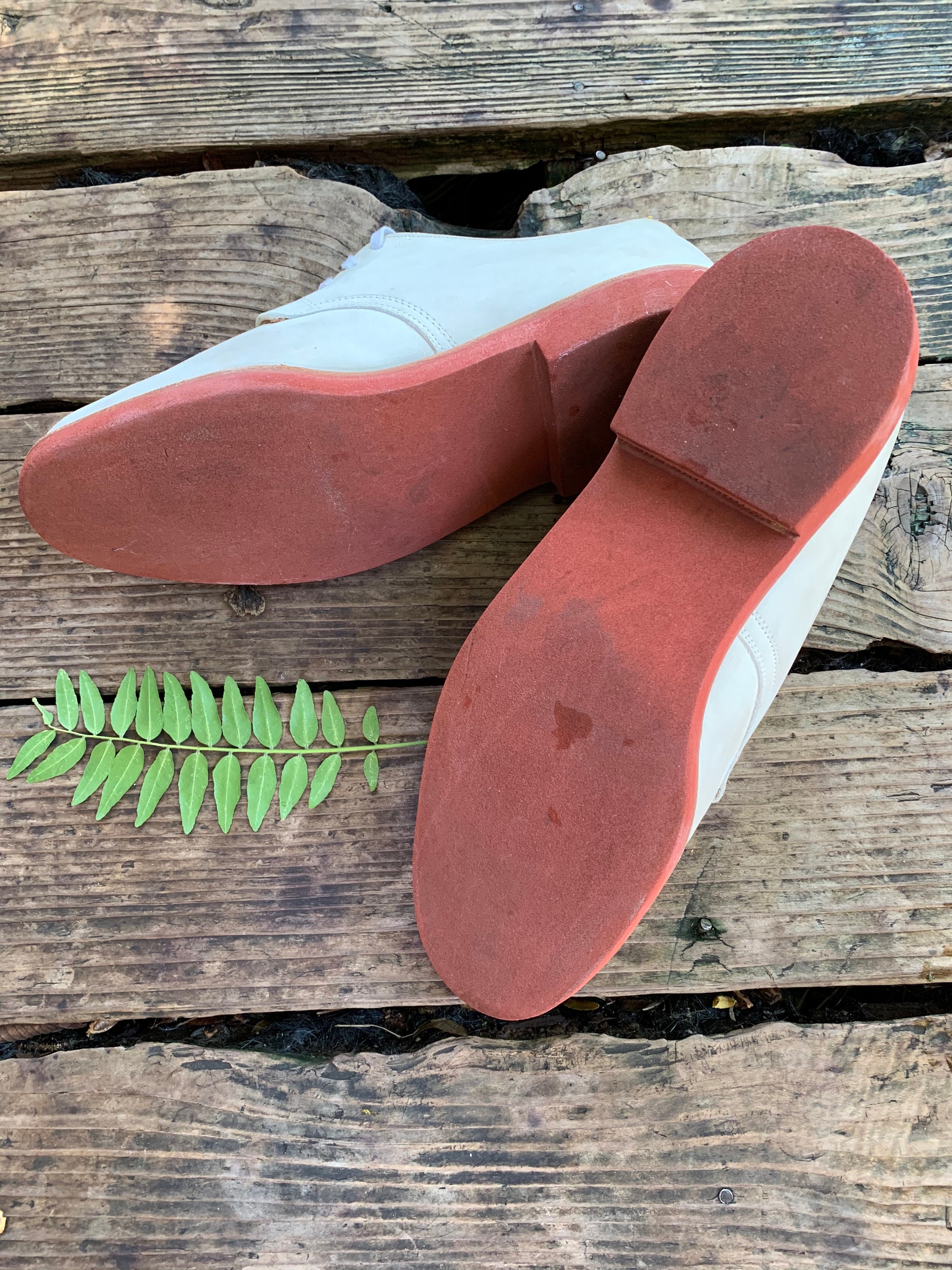 White suede nubuck with red soles Santiago - White Suede White Sole | Barker Shoes USA main image 2