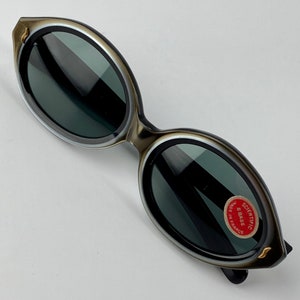 1960's Mod Oval Sunglasses Made in FRANCE Grayish Silver with Black Optical Quality NOS Dead Stock image 3