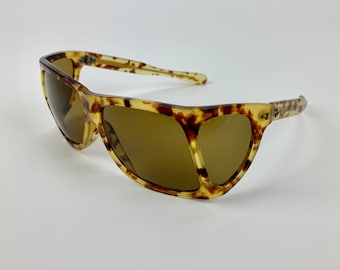 Rare 1970'S Oversized Sunglasses with Side Lenses - by Best Opticial Quality - Tortoise Colored Plastic Frame - Glass Lenses
