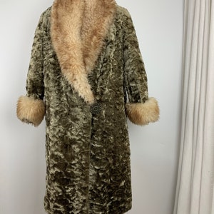 Rare Find 1920's Faux Fur Coat with Natural Fur Trim Cocoon Fur Wrapped Great Gatsby Size Small plus some image 3