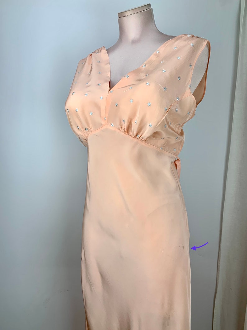 1940's Bias-Cut Negligee in Peach Small Embroidered Blue Star Details RAYON Fabric Size MEDIUM 30 Inch Waist image 3