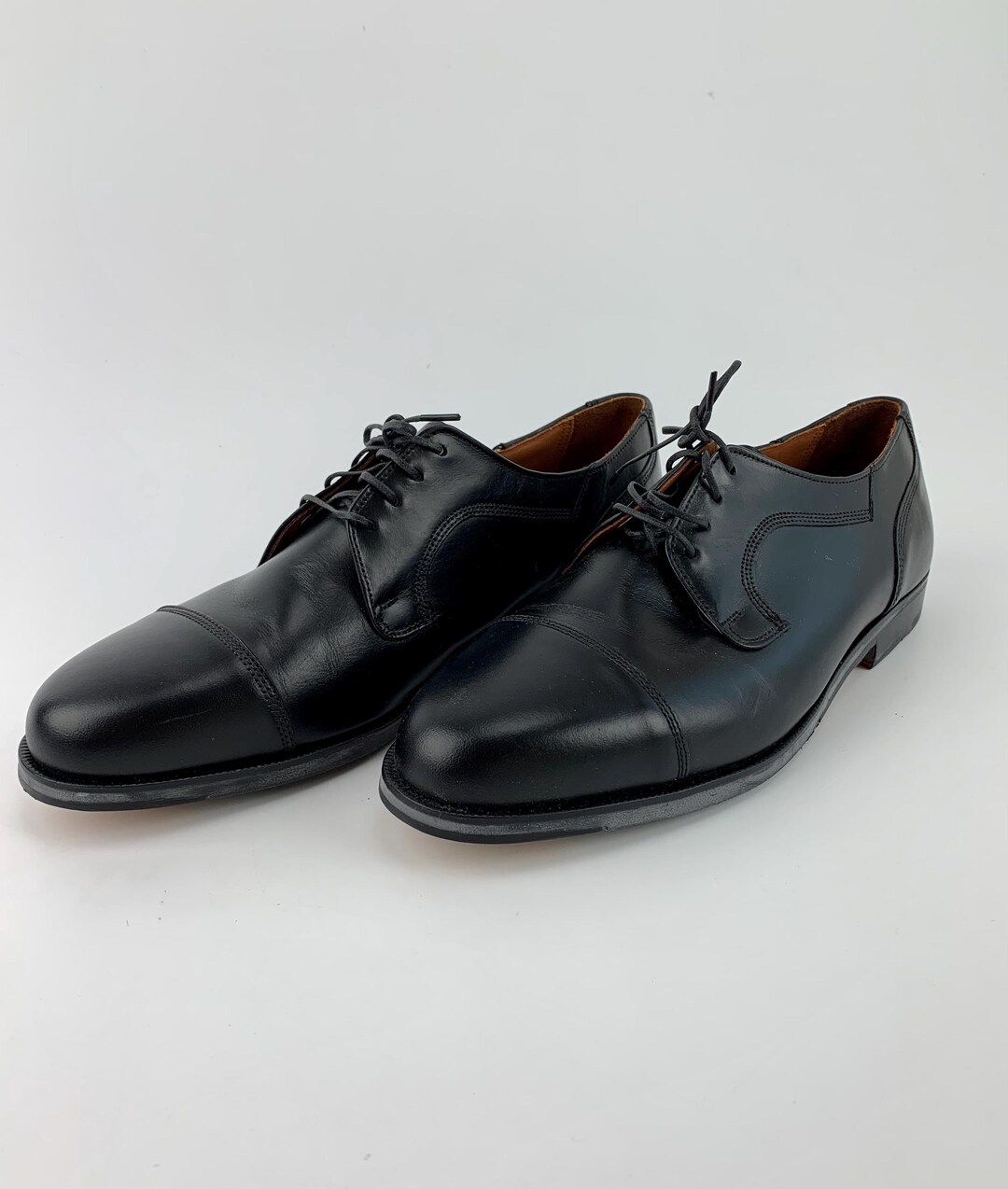 1990's Bostonian Shoes - Classic Styling - Cap Toe Oxfords
