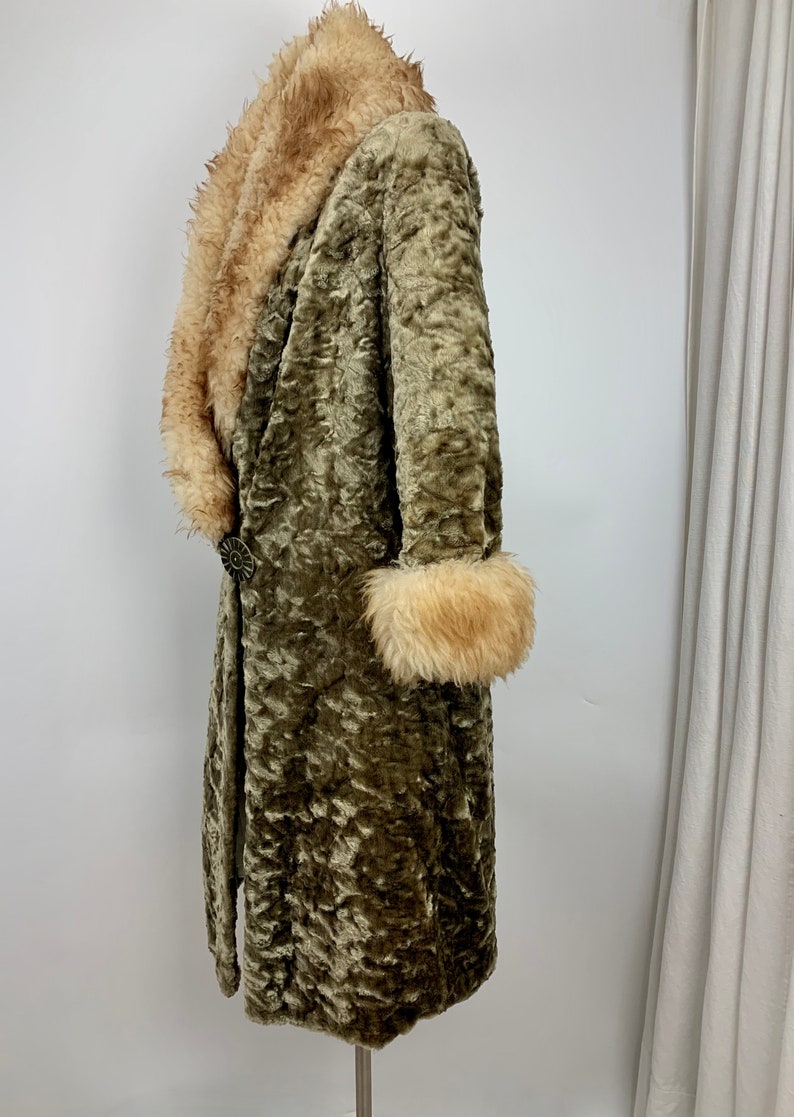 Rare Find 1920's Faux Fur Coat with Natural Fur Trim Cocoon Fur Wrapped Great Gatsby Size Small plus some image 8