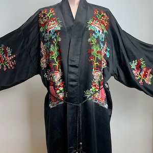 Vintage Chinese Silk Kimono - Black Silk - Colorful Embroidery Details - Sheer Silk Lining - Full Length - Medium to Large