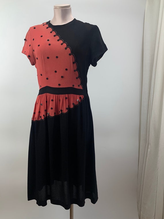 1940's Rayon Dress - 2-Tone Black & Persimmon Rayo