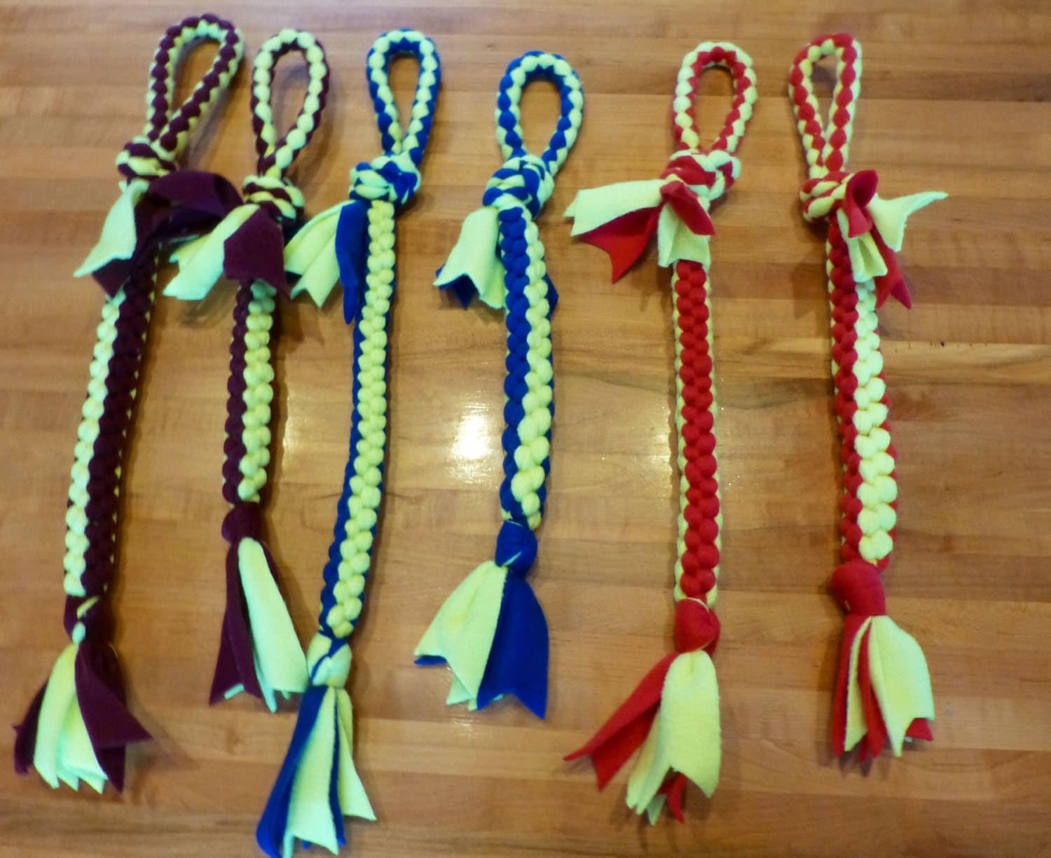 Square knot top fleece tug toy