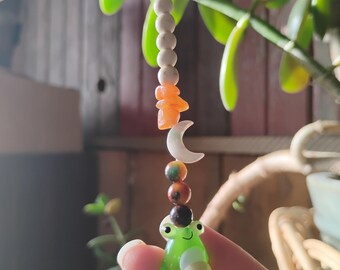 Lucky Frog Car Charm – Rearview Mirror Gemstone Decor