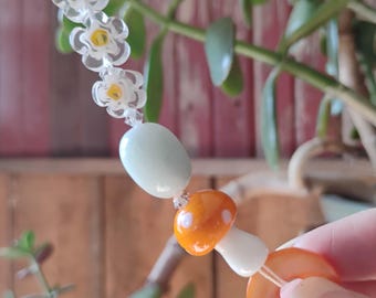 Retro Mushroom Car Charm - Daisy Pendant Accessory for Rearview Mirror