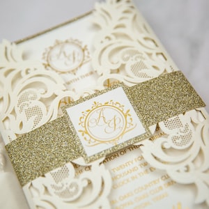 Ensemble d’invitation à la découpe laser ivoire et or imprimé en feuille d’or, ensemble d’invitation à la découpe laser chatoyante ivoire, invitation de mariage ivoire et or,