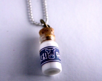 Legend of Zelda Lon Lon Milk bottle Necklace (Glows in the dark)