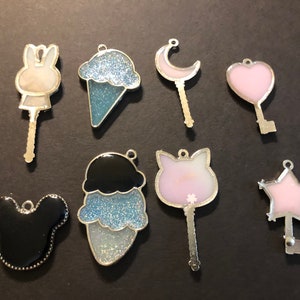 Pick a charm keychain or Cellphone charm. You choose. (Glows in the dark)