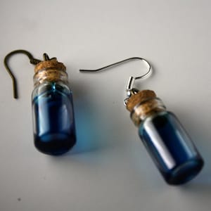 Legend of Zelda Potion bottles Earrings (Glow in the dark!)