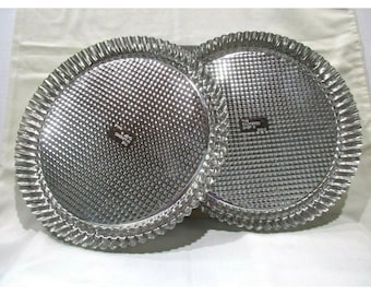 Veel van 2 roestvrijstalen vlaaivormen van 10 inch van Pampered Chef