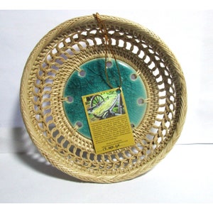 Baskets of Cambodia - Straw and Porcelain Jewelry Trinket Coin Basket 6&quot; Round