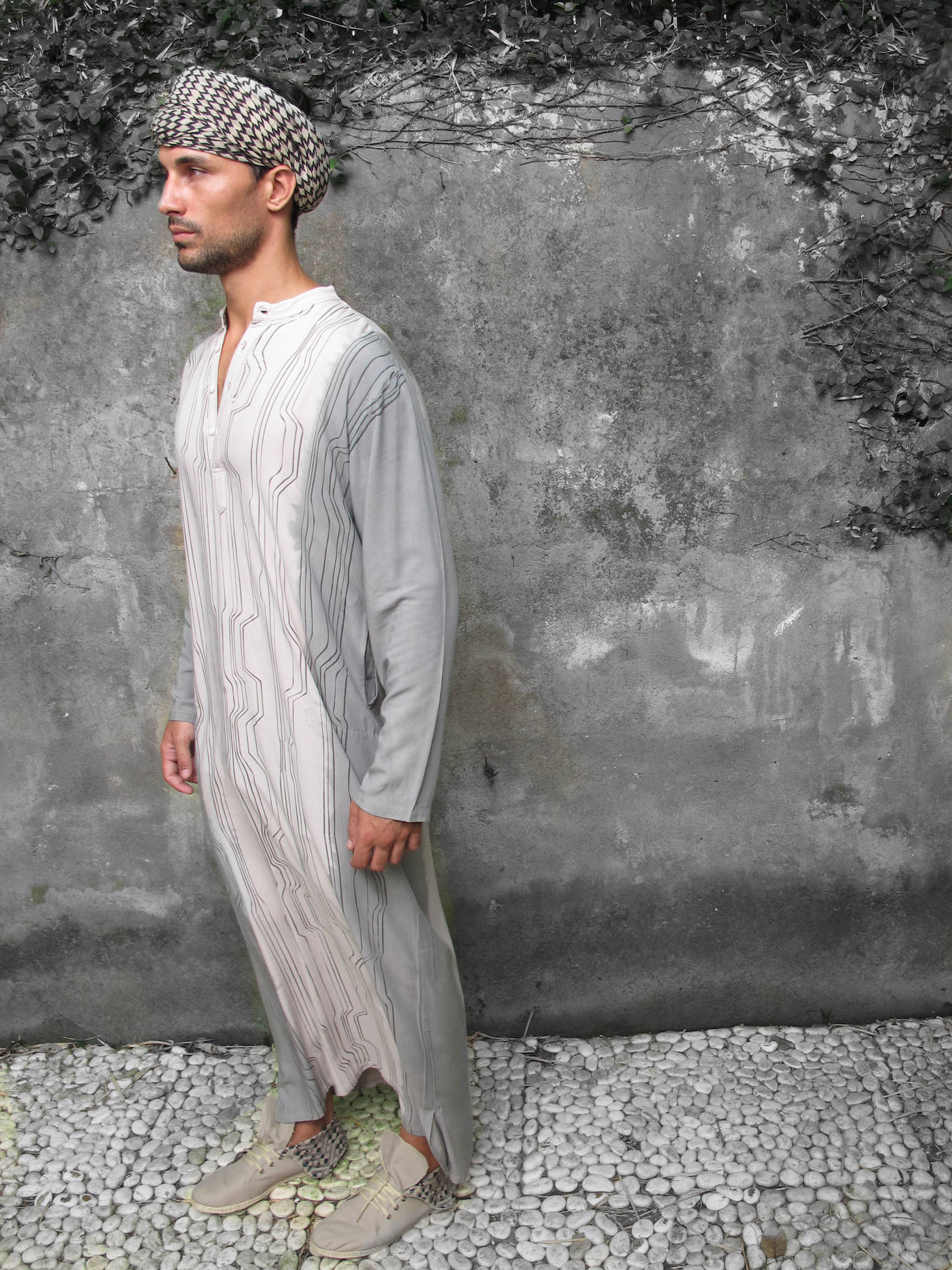 Men’s Embroidery Kaftan Shirt