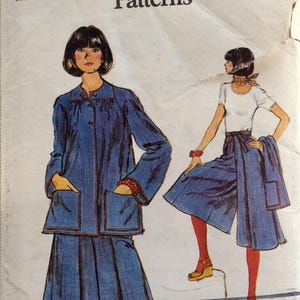 Vogue Pattern 9389 - Jewel Neckline, Raglan Sleeve, Button Down Jacket w/Patch Pockets & Fit and Flared Pleated Culottes w/Tie Front