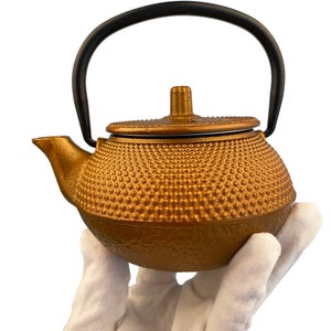 MCT020 300ml Gold art Handmade Gift,Cast Iron Teapot ,Pot for Tea,Tea Pot as Gift,Tea Pot Art,Iron Art Collectibles,Art Collections