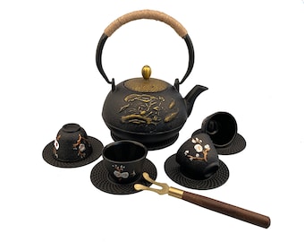 Vintage Wagner Ware 1891 Original Cast Iron Cookware Teapot Kettle